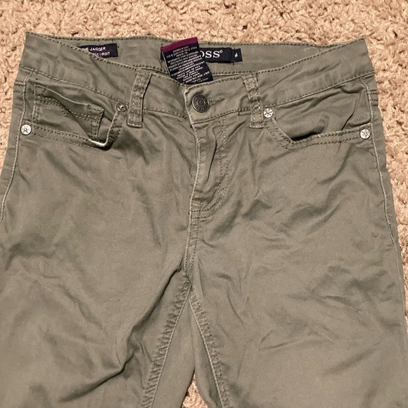 Vigoss Olive Green Skinny Pants - Picture 5 of 6
